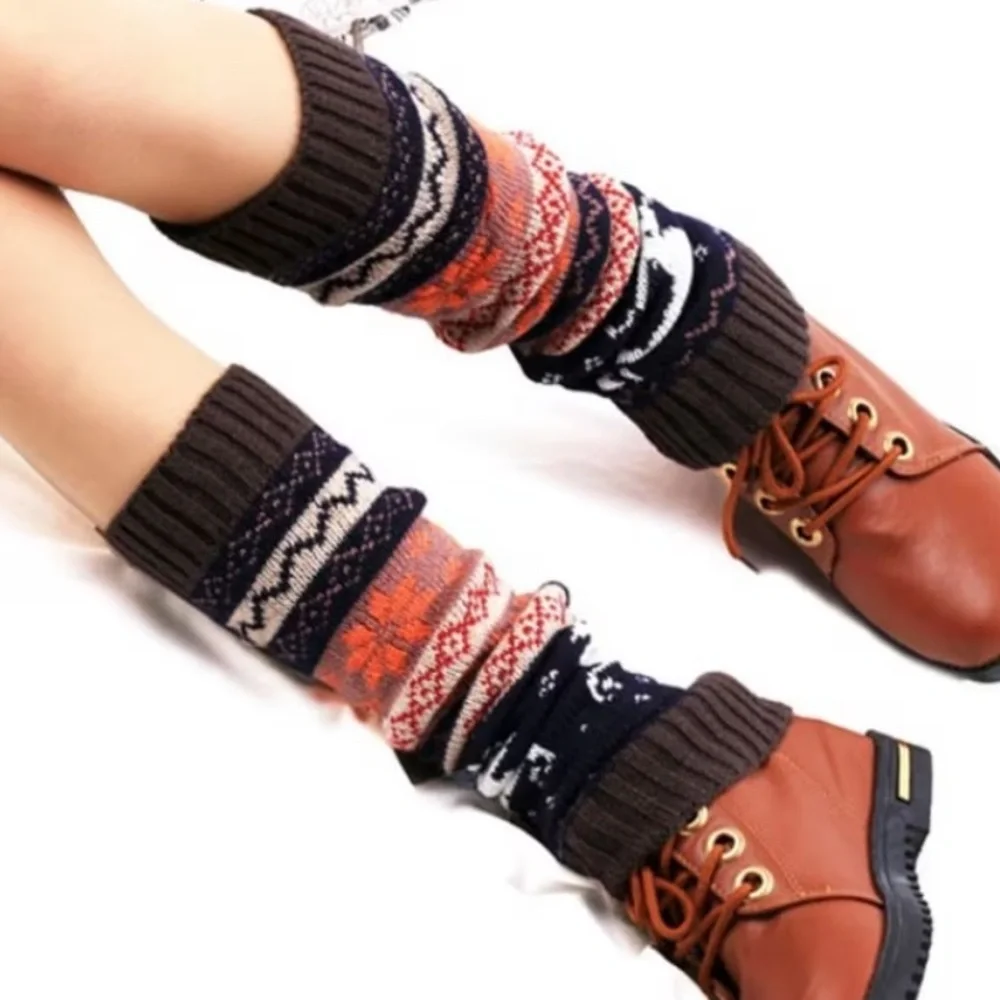 Women’s Colorful Knit Leg Warmers with Geometric Patterns NWT